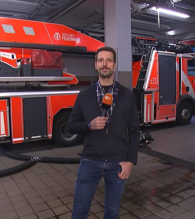 ZDF-Reporter Carsten Behrendt