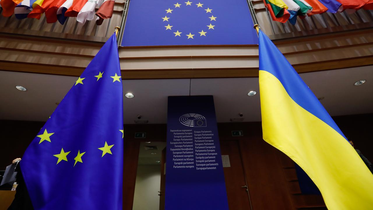 EU leitet Prüfung von Antrag der Ukraine ein