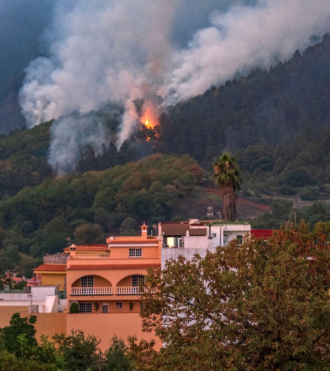 Teneriffa: Waldbrände dauern an