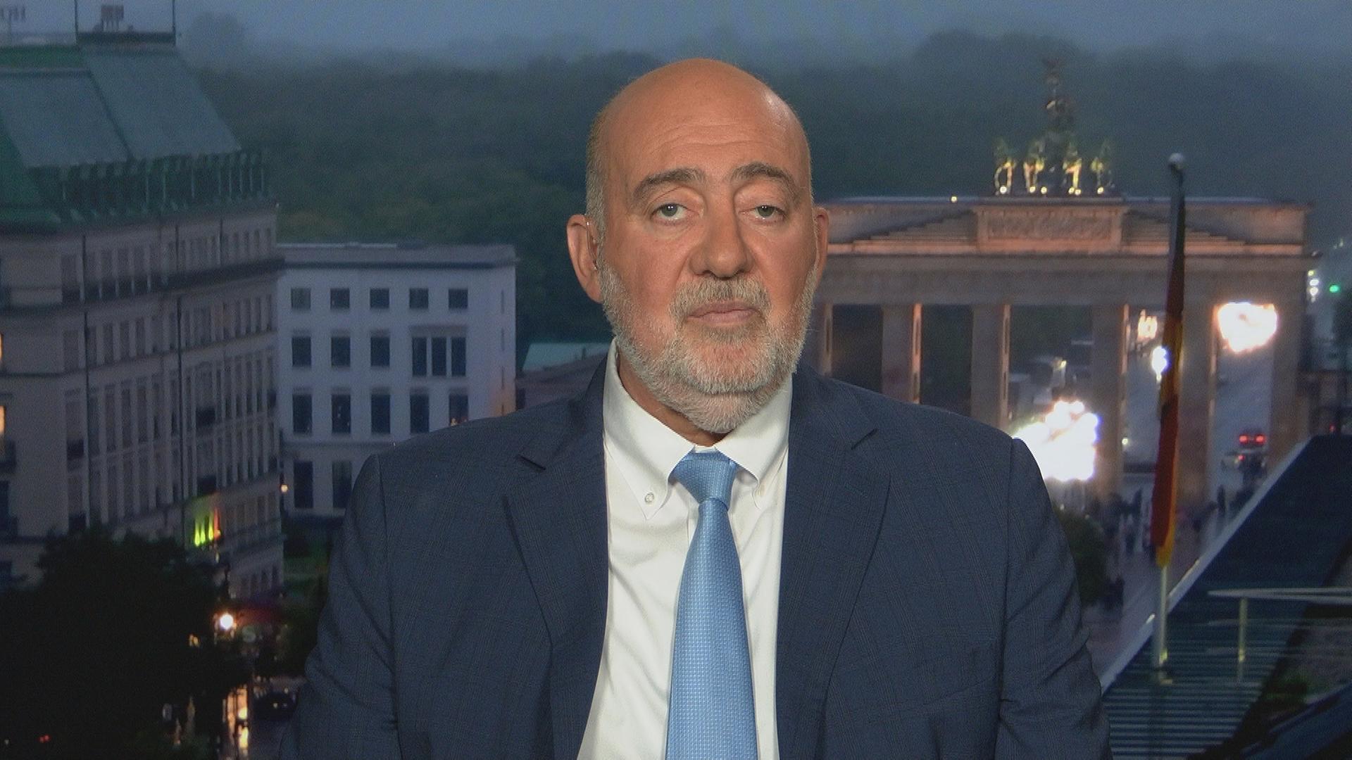 Ron Prosor, Israelischer Botschafter in Deutschland im Gespräch mit Andreas Klinner