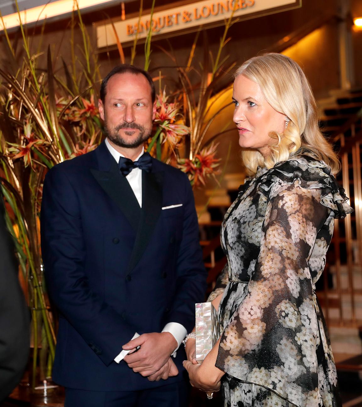 Mette-Marit und Haakon beim Nobelpreis 2024