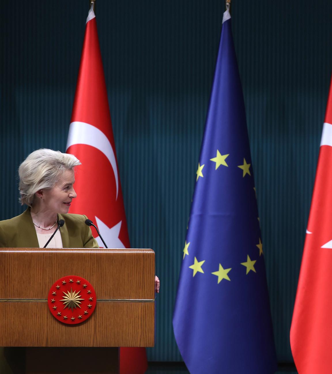 Von der Leyen trifft Erdogan