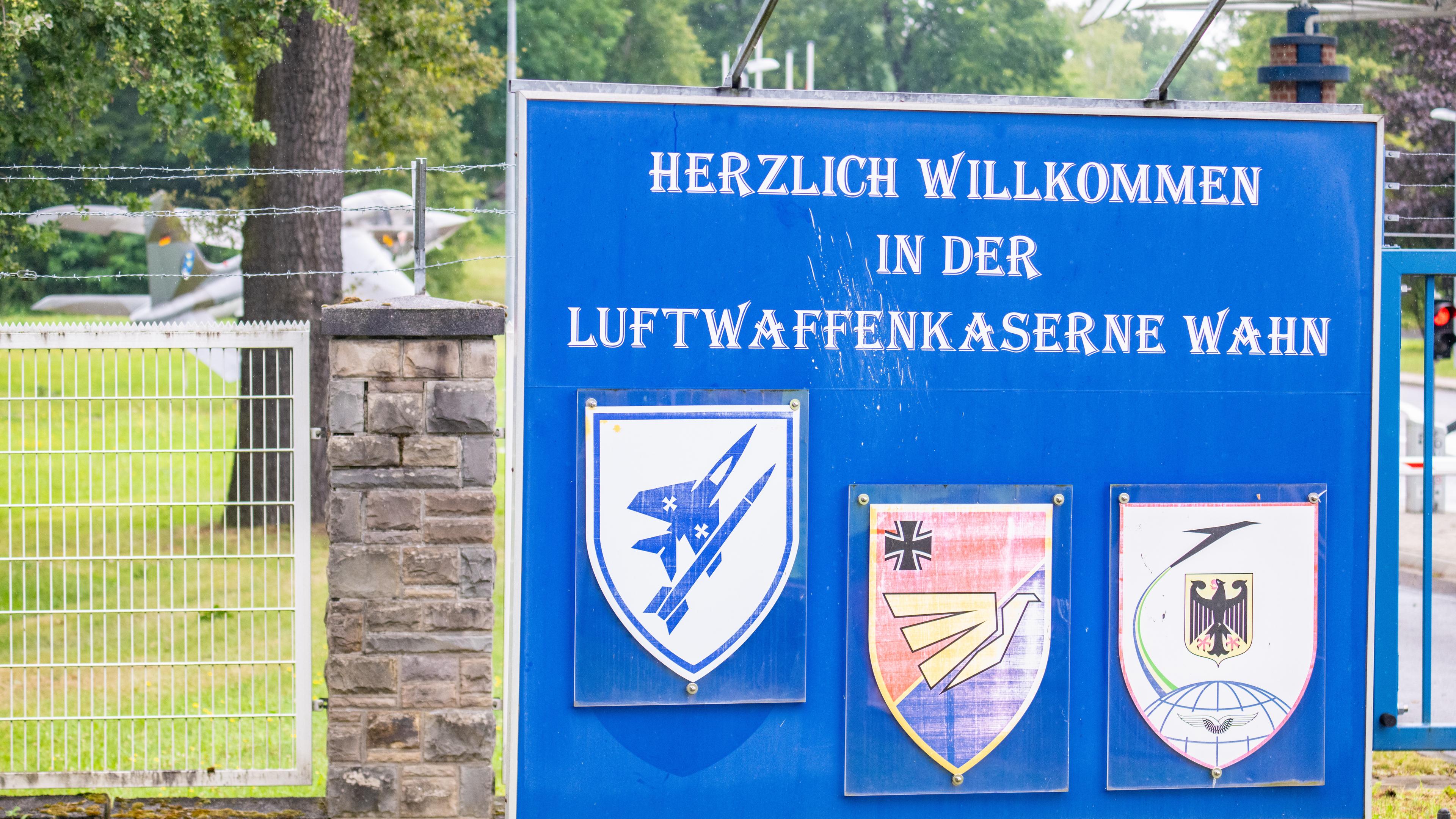 Bundeswehr barracks in Cologne-Wahn sealed off on suspicion of sabotage