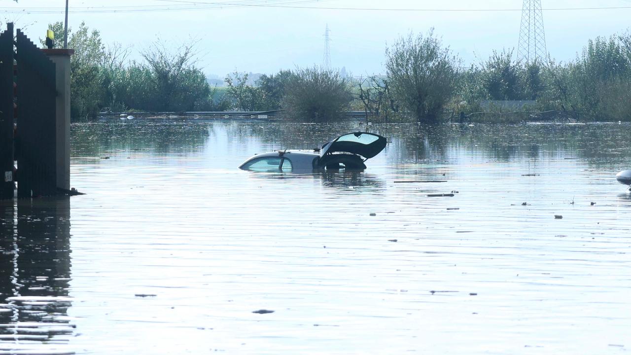 Heftige Unwetter In Der Toskana - ZDFheute