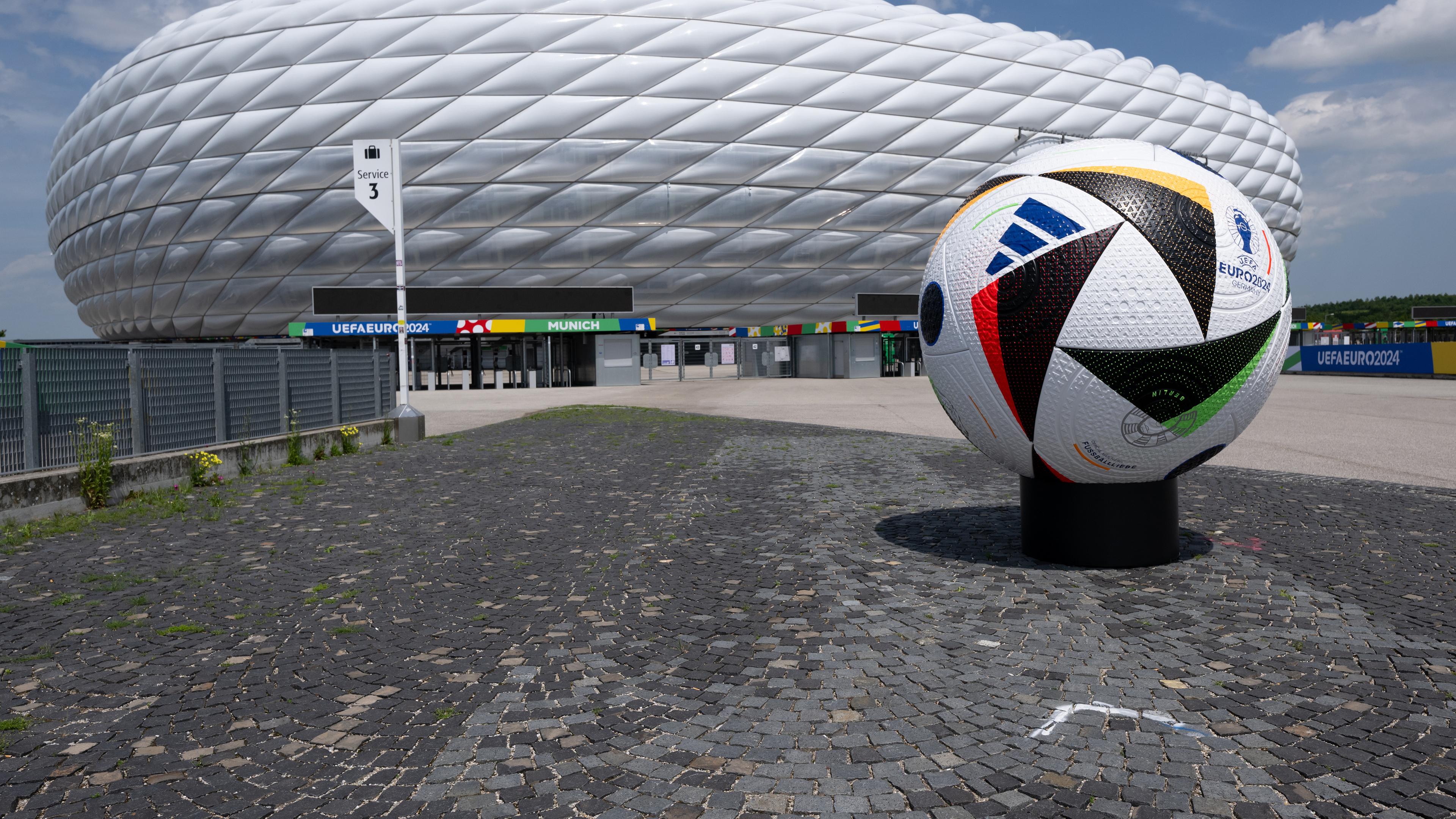 Fußball-Europameisterschaft - München Fußball Arena