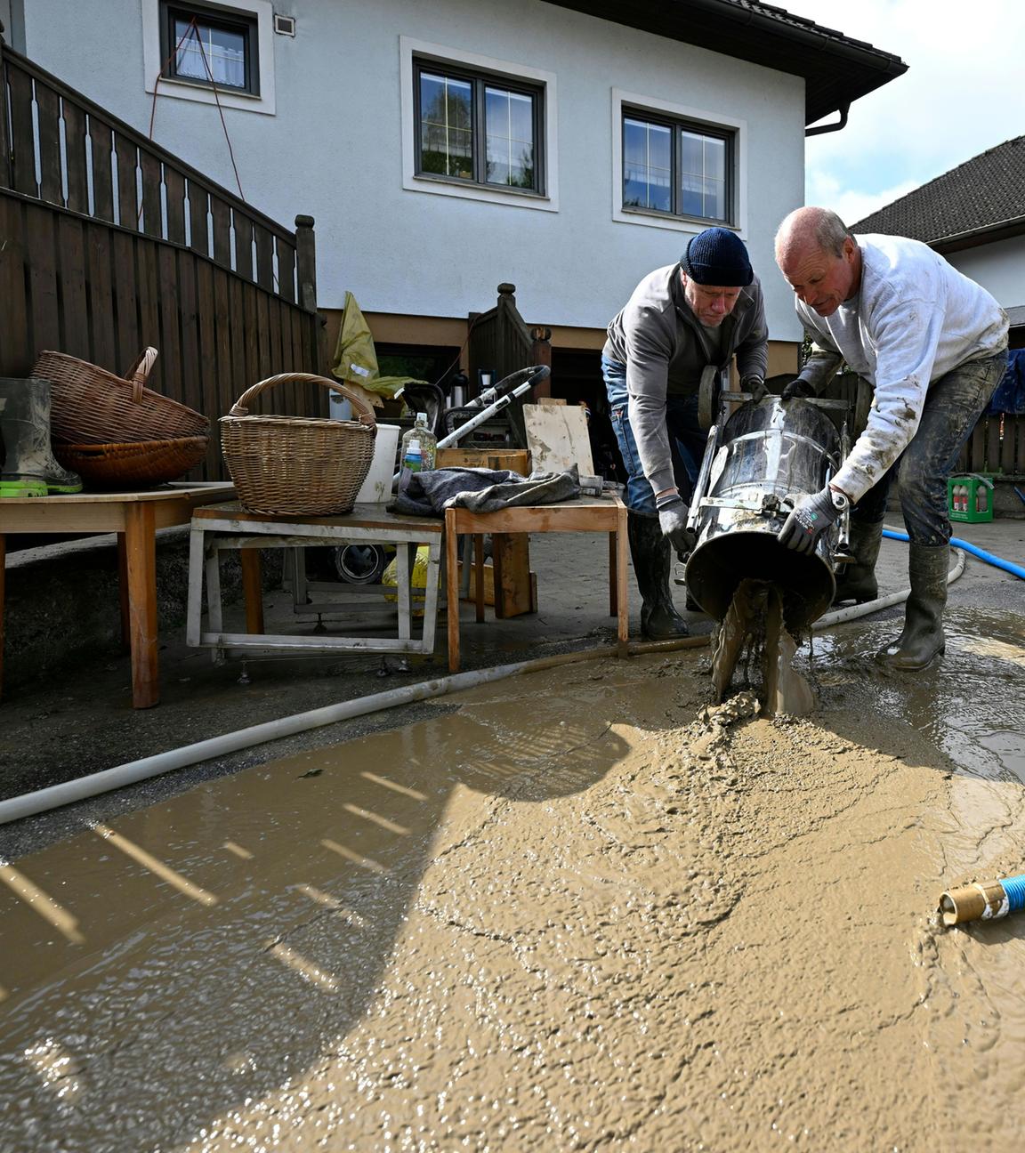 UNWETTER: SITUATION IN NIEDERÖSTERREICH / GROSSSIERNING