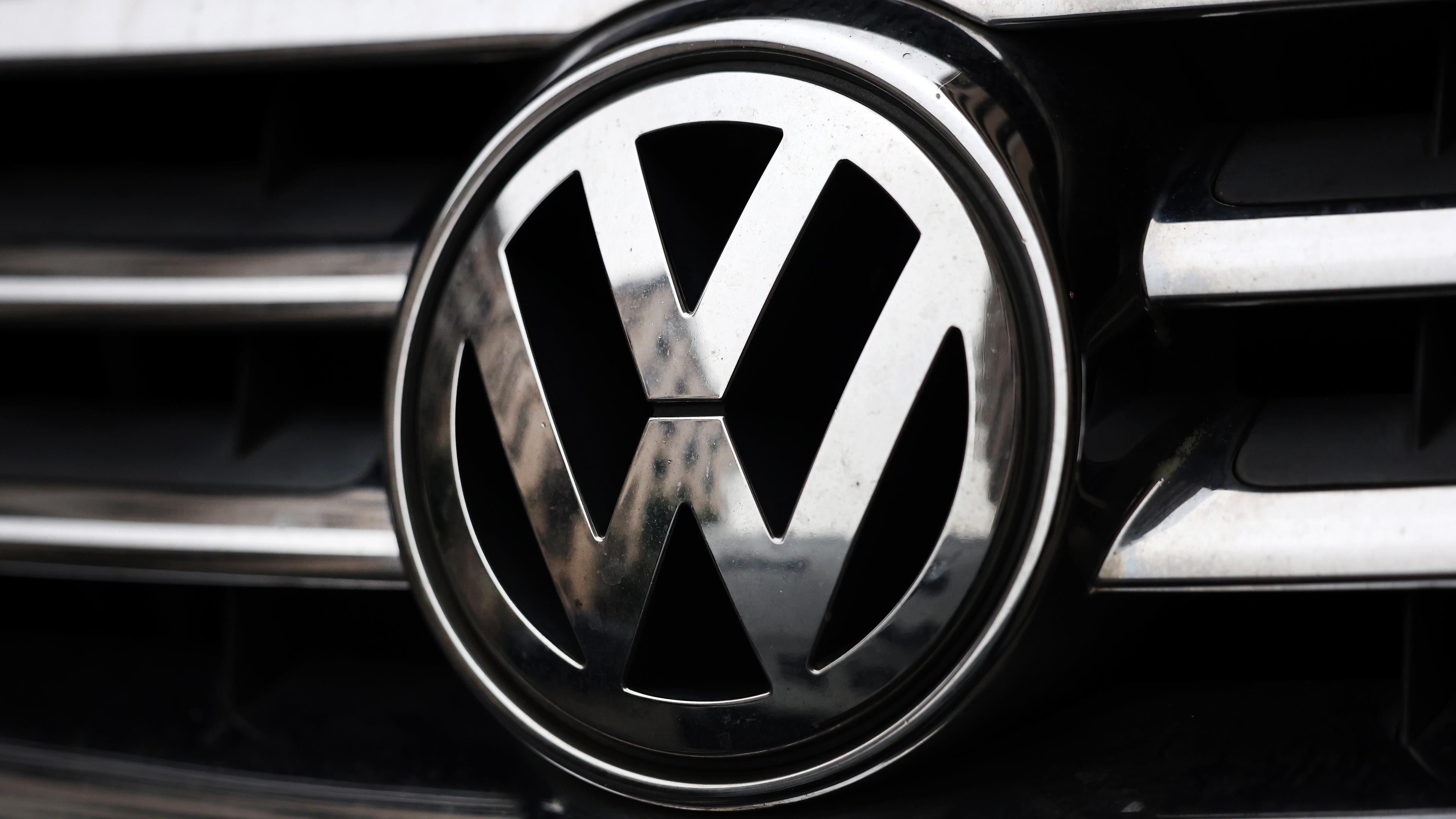 Volkswagen fined 5.4 million pounds for mistreating British customers