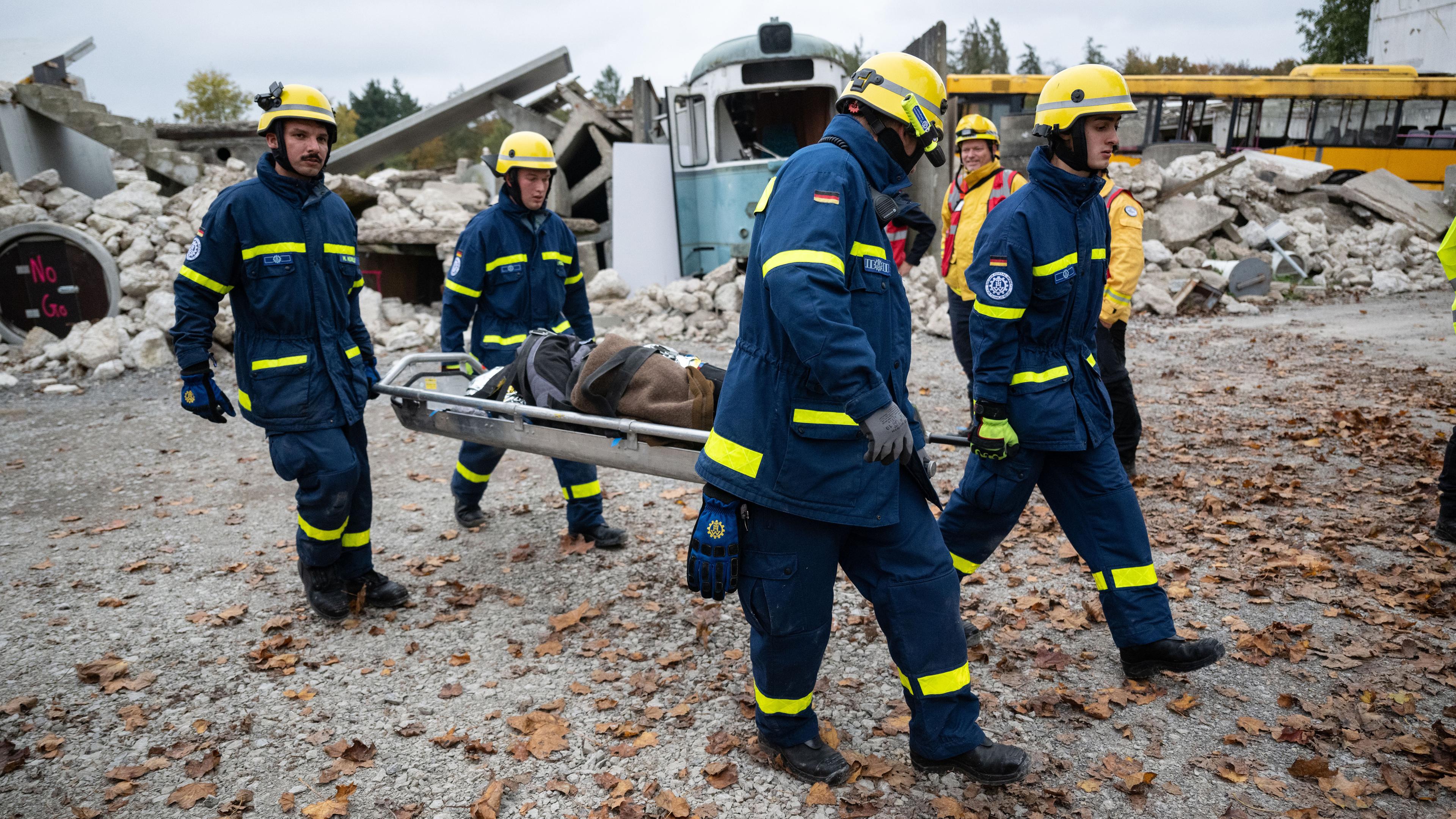 Beginn internationale Erdbeben-Großübung "Magnitude"