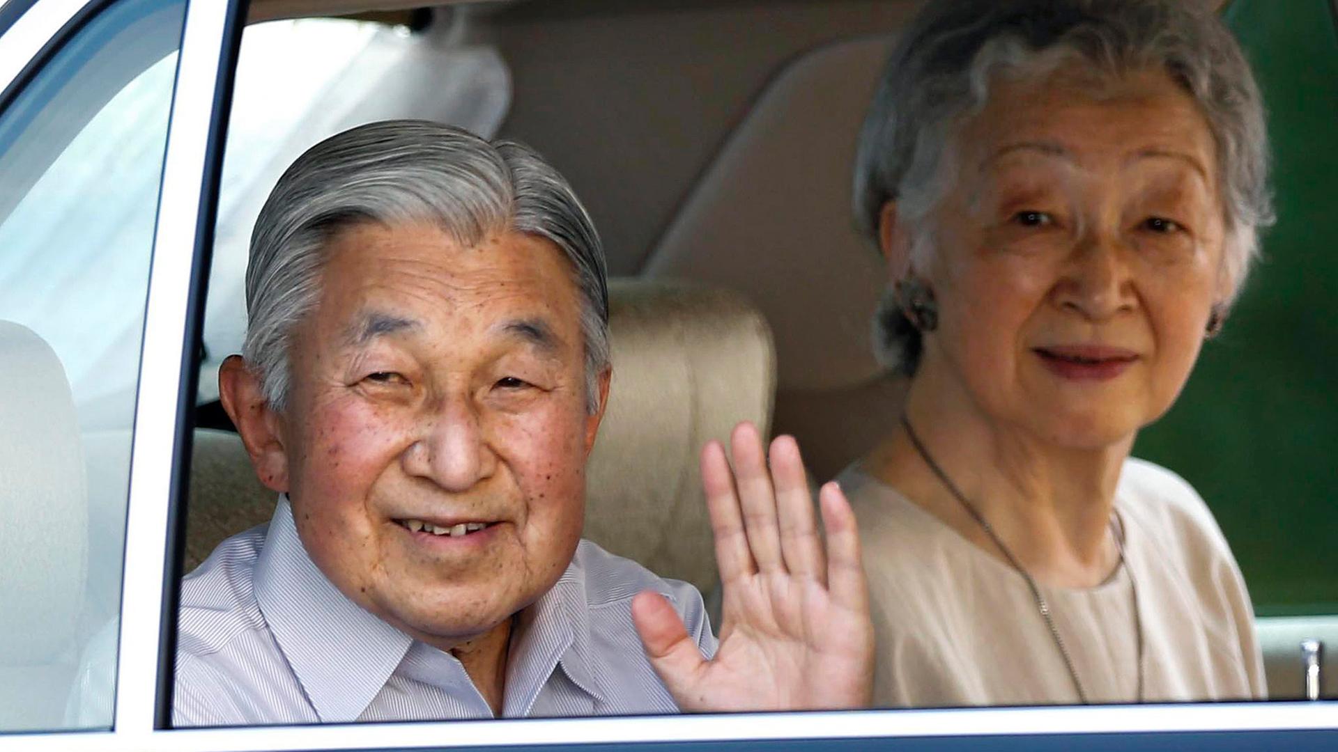Kaiser Akihito mit Kaiserin Michiko 2016