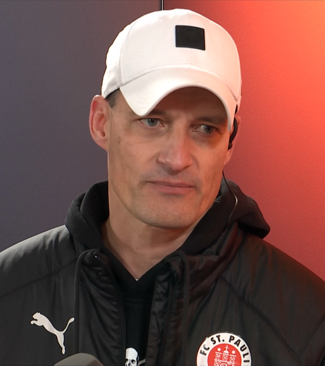 Alexander Blessin, der Trainer vom FC St. Pauli im Interview beim aktuellen Sportstudio.