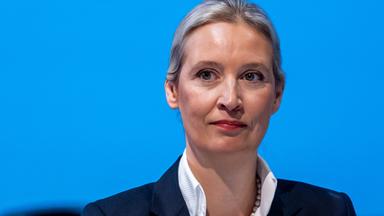 Was Nun, ...? - Was Nun, Frau Weidel?