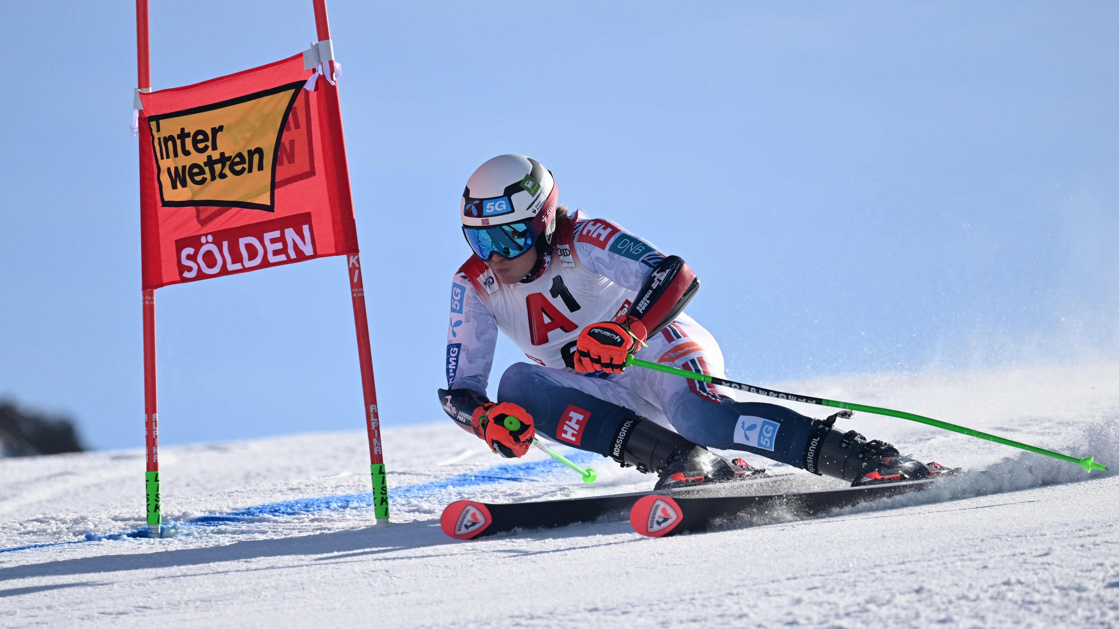 Norwegens Aleksander Steen Olsen in Aktion beim Slalom der Alpine Ski WM.