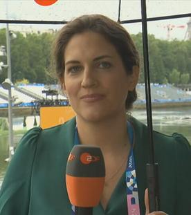 ZDF-Korrespondentin Anna Warsberg in Paris