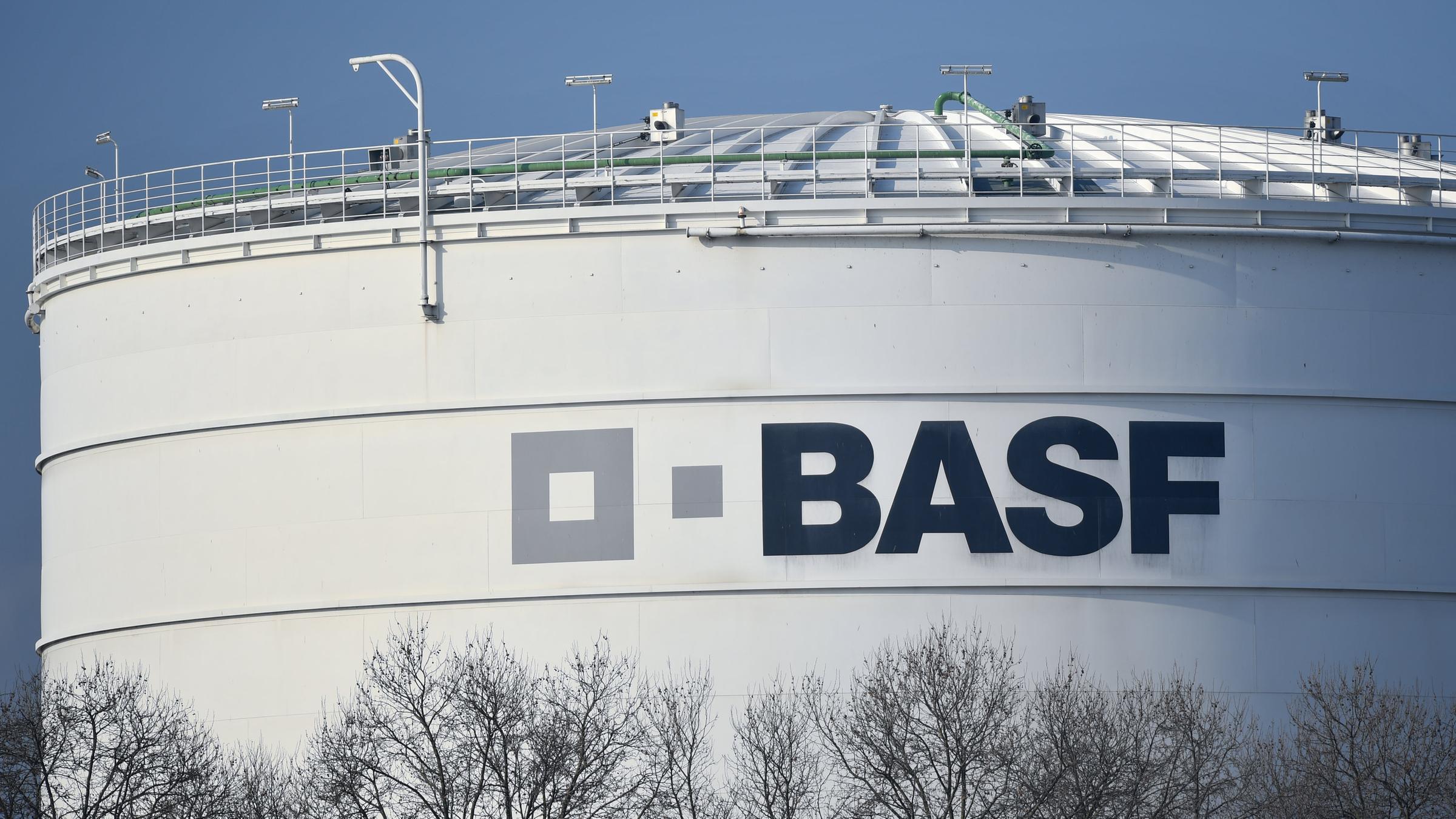 Сайт basf. BASF Людвигсхафен. Завод БАСФ. BASF химические компании. BASF Германия.