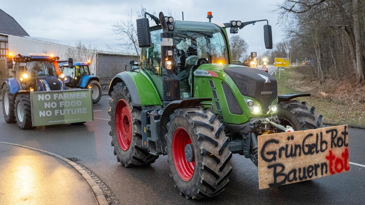 Proteste Und Blockaden: Gehen Die Bauern Zu Weit? - ZDFheute