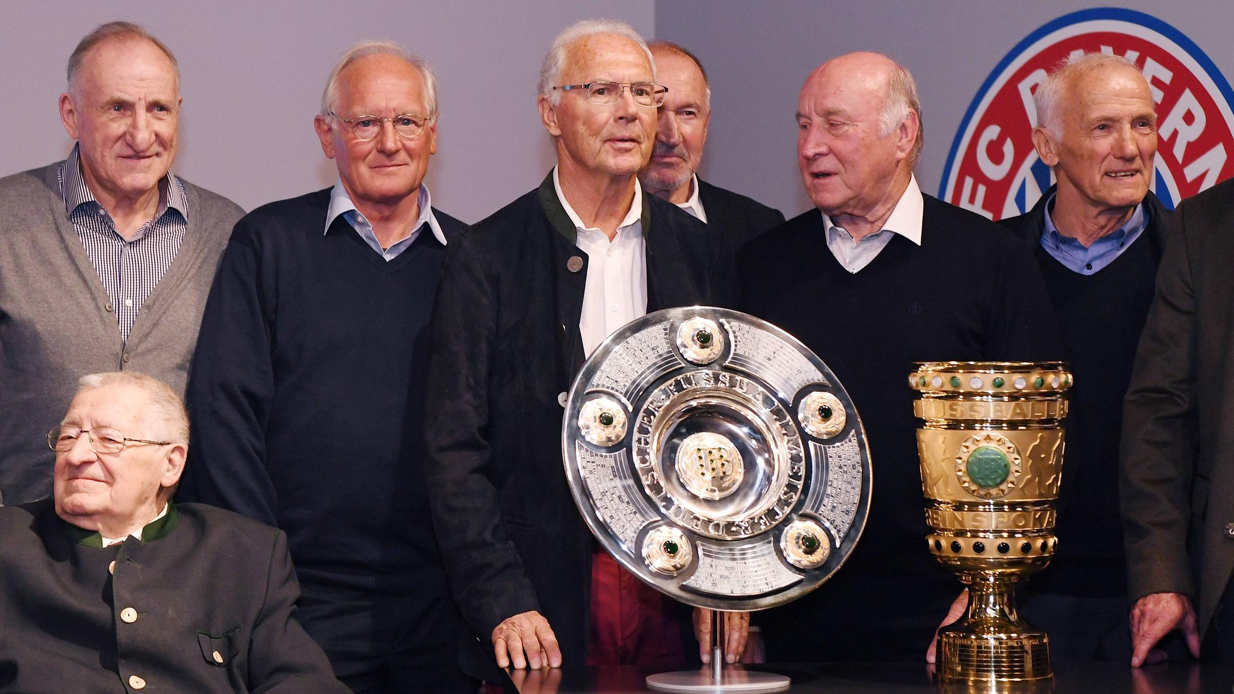 Medien Berichte Beckenbauer Offenbar Sehr Krank Zdfheute