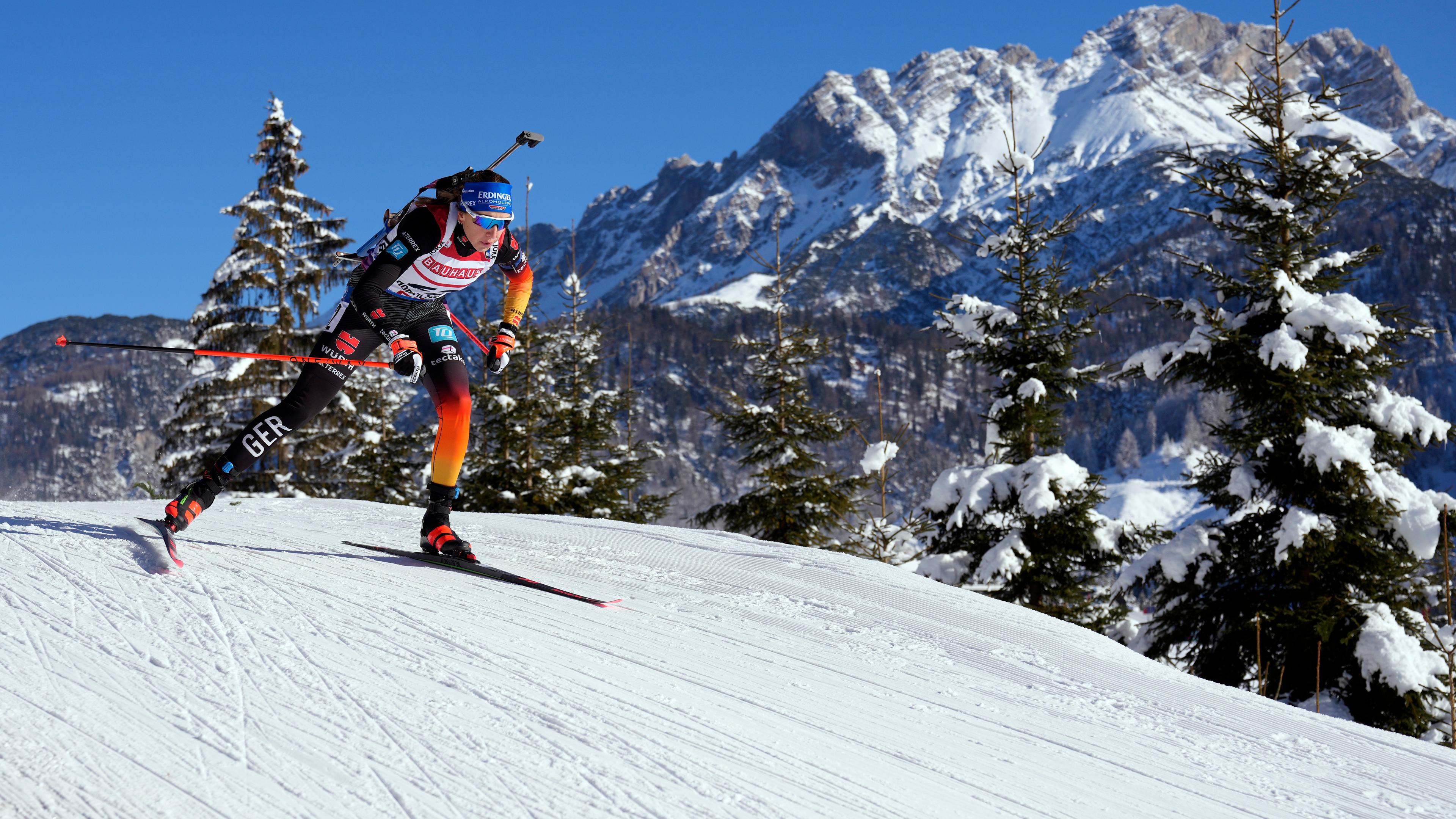 Biathletin Franziska Preuß beim Weltcup in Hochfilzen