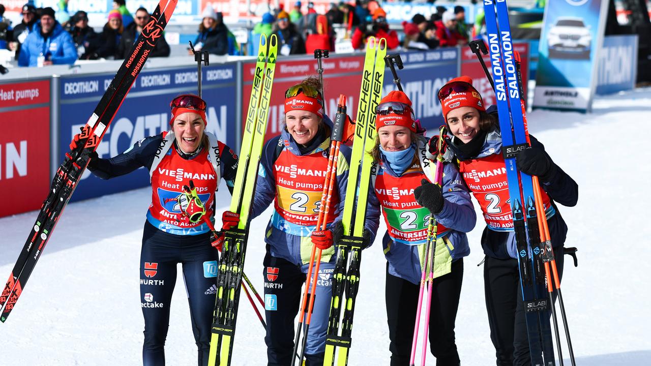 Biathlon-Frauen in neuer Formation Staffel-Dritte Highlights