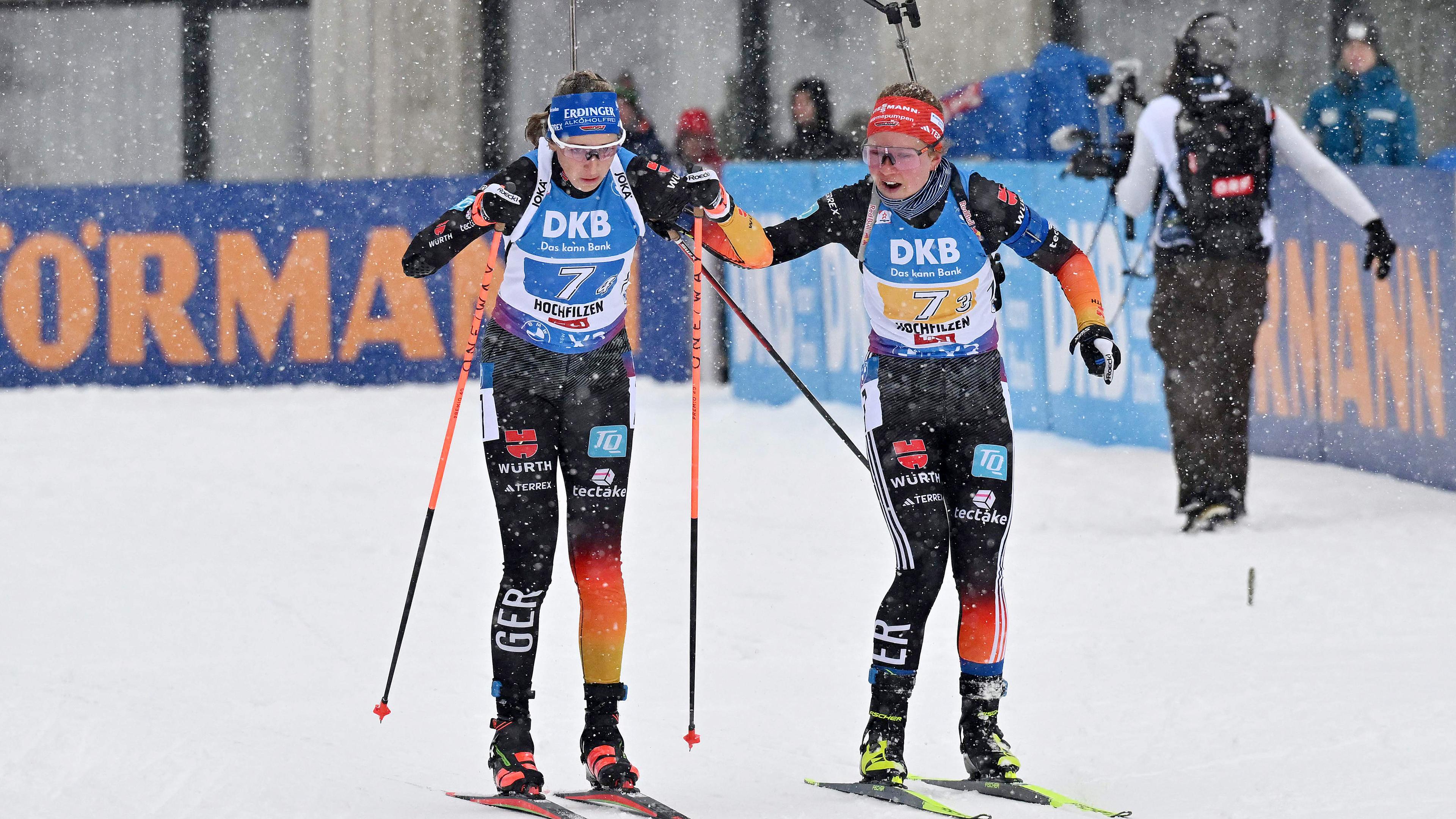 Franziska Preuss und Selina Grotian, aufgenommen am 15.12.2024 in Hochfilzen (Österreich)