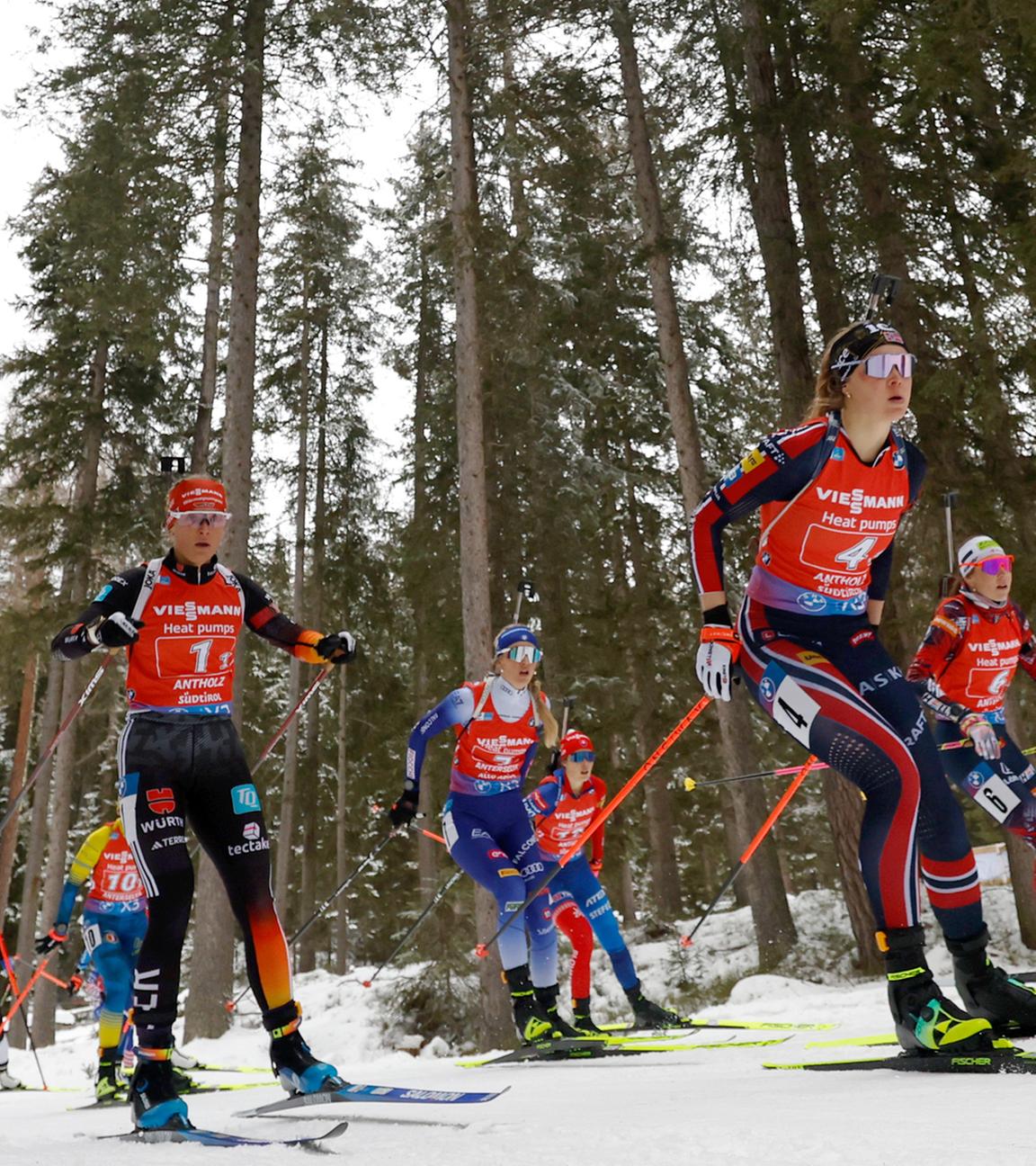 Athletinnen bei der Biathlon Staffel in Anterselva am 26.01.2025.