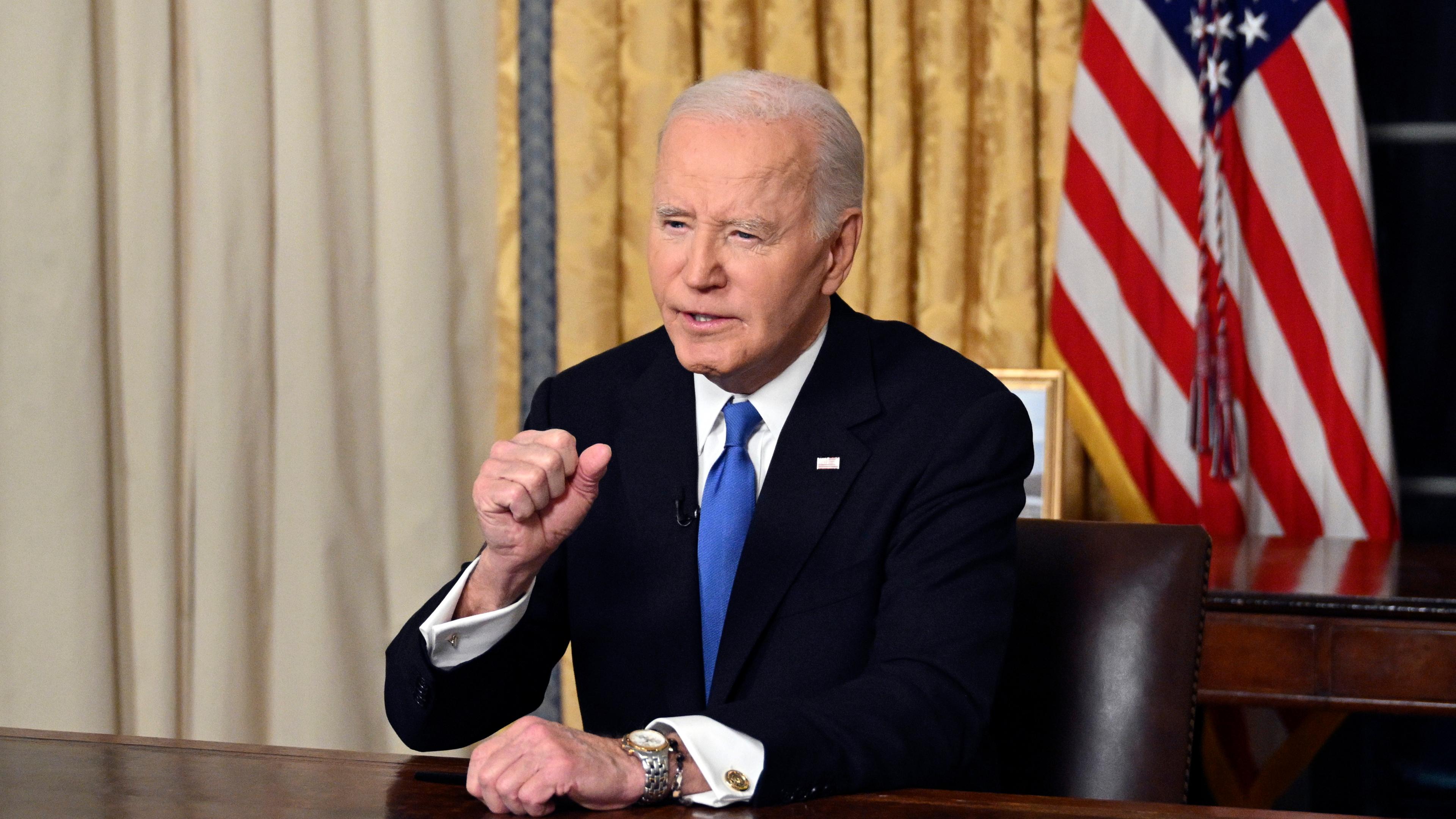 Der scheidende US-Präsident Joe Biden hält im Oval Office im Weißen Haus seine Abschiedsrede. 