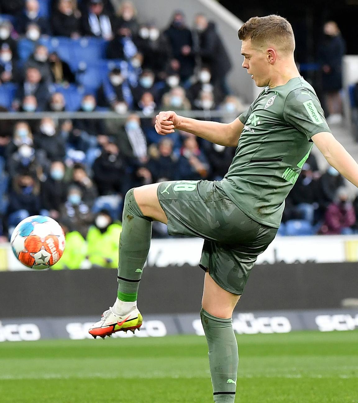 Torchance Matthias Ginter (Gladbach), im Spiel Arminia Bielefeld gegen Borussia Mönchengladbach, am 06.2022.