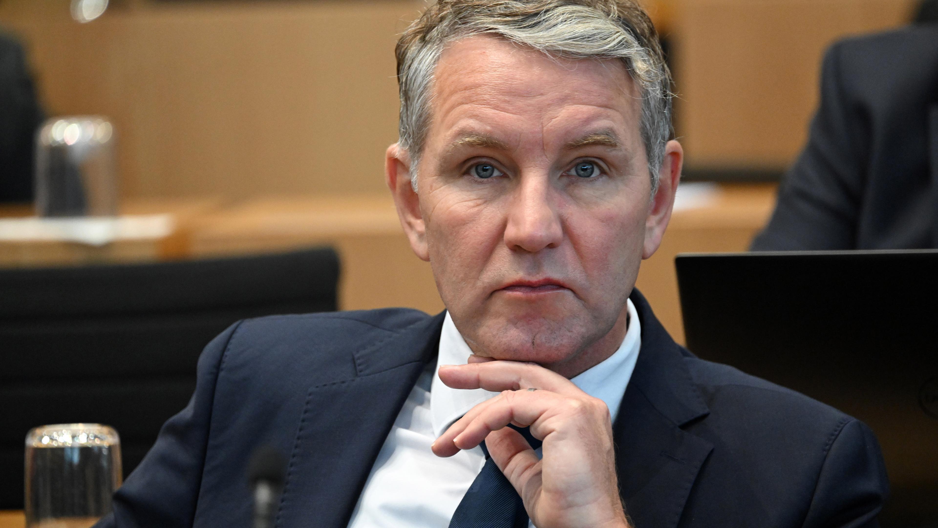 Thüringen, Erfurt: Björn Höcke, AfD-Fraktionschef, während einer Sitzung des Thüringer Landtags.