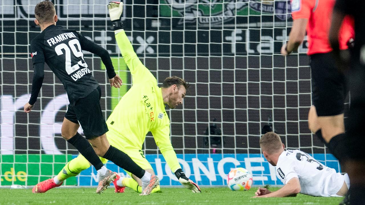 Eintracht Gewinnt In Mönchenladbach | Bundesliga - Highlights ...