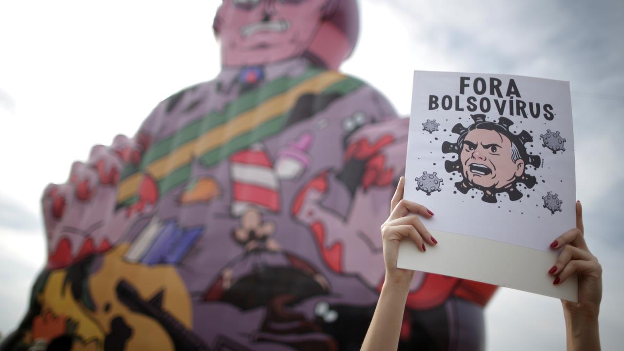 Zehntausende demonstrieren gegen Bolsonaro