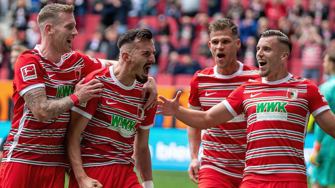 Augsburg Stürzt FC Bayern In Die Krise | Bundesliga - Highlights ...