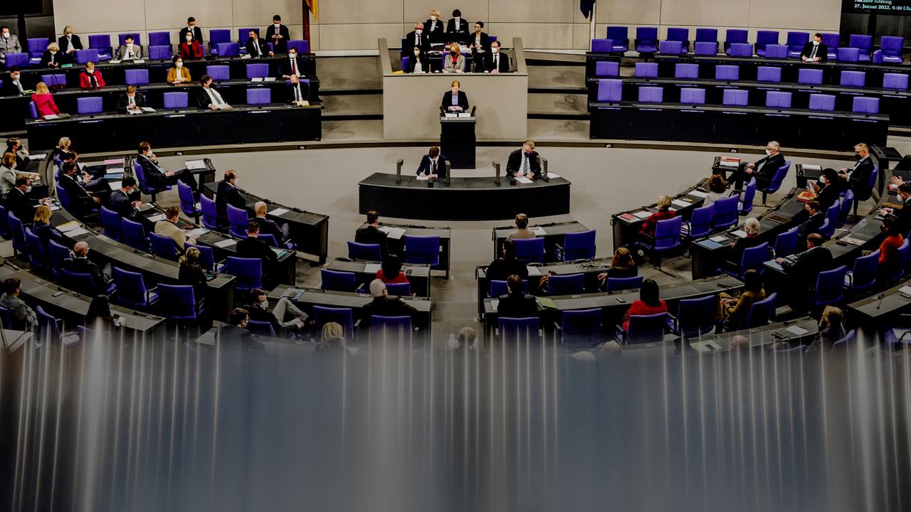 Genesenenstatus auch im Bundestag verkürzt