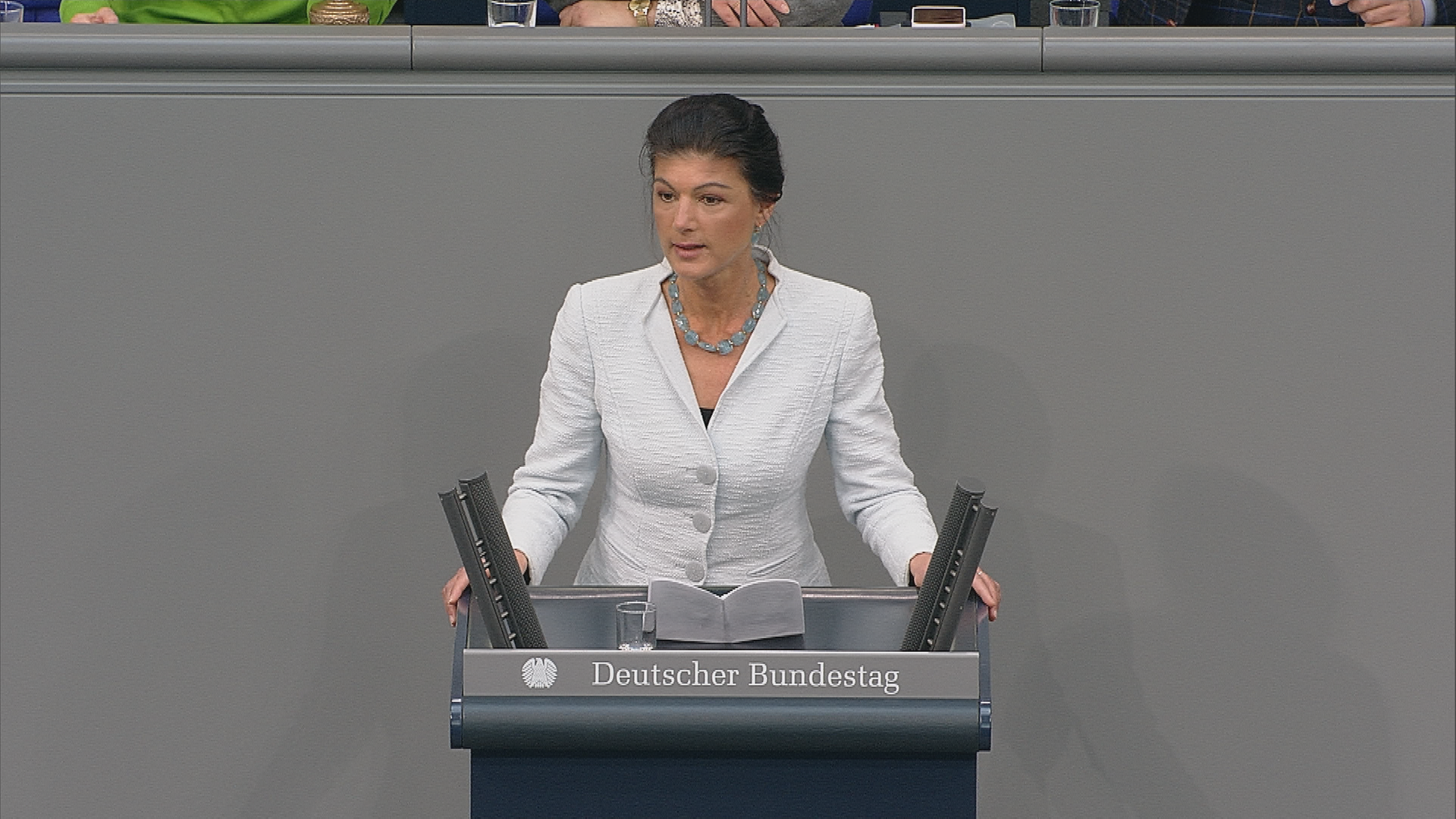 Sahra Wagenknecht hält eine Rede im Bundestag.