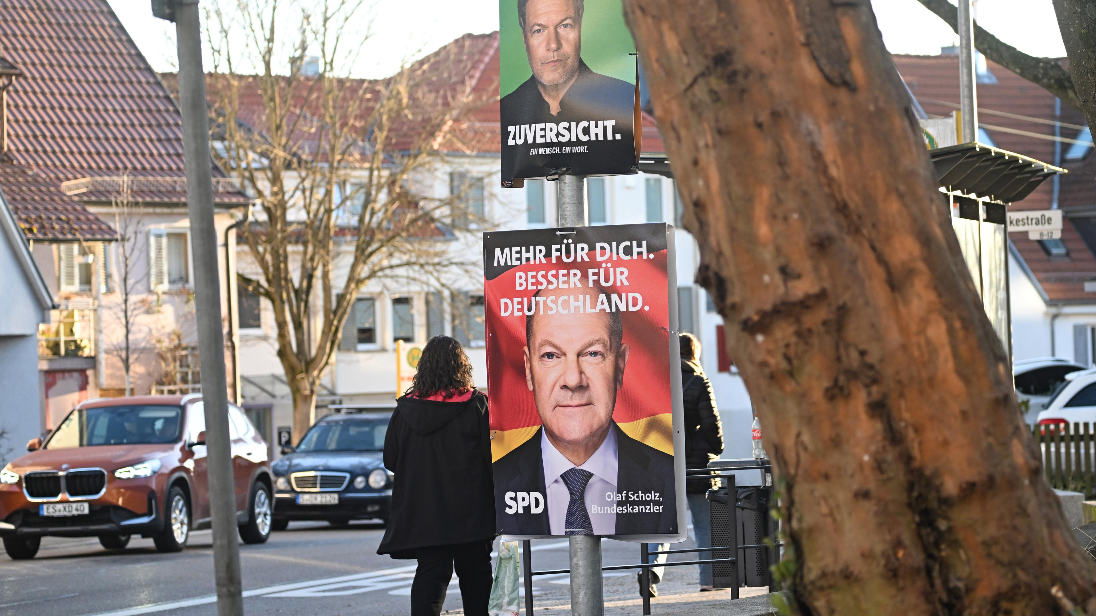 Wahlplakate zur Bundestagswahl 2025 in Baden-Württemberg