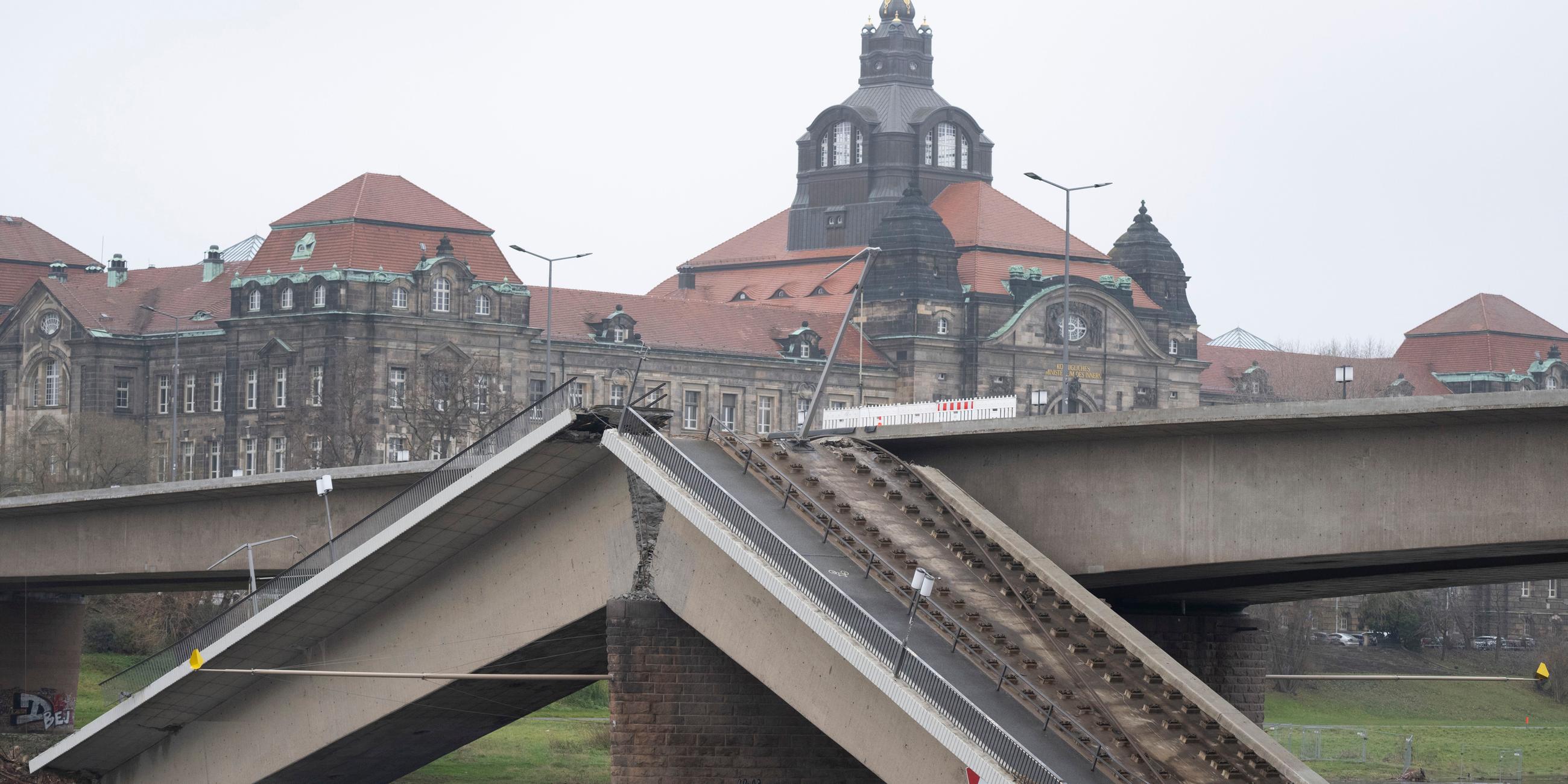 Carolabrücke in Dresden