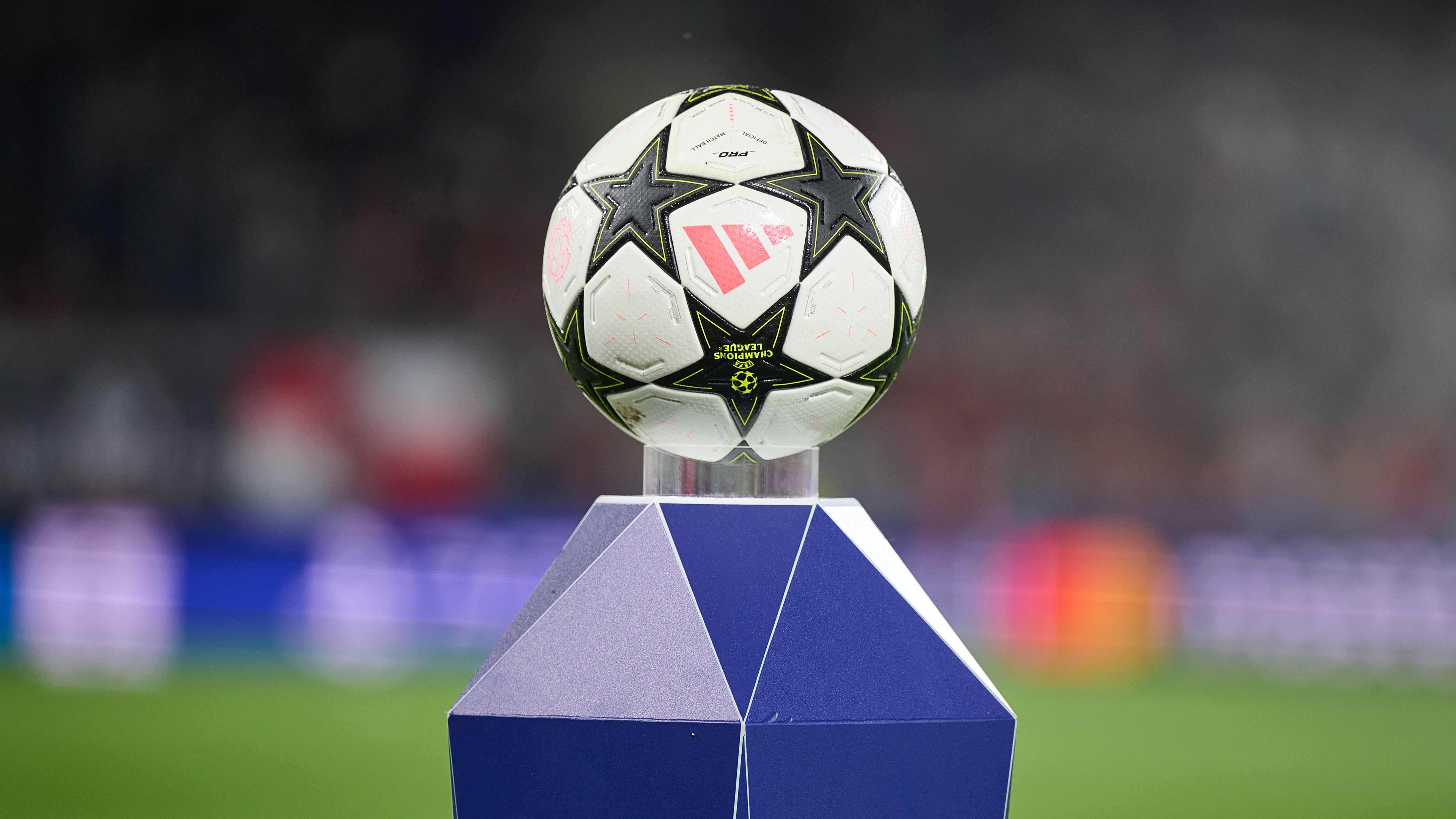 Champions League: Spielball 2024/25