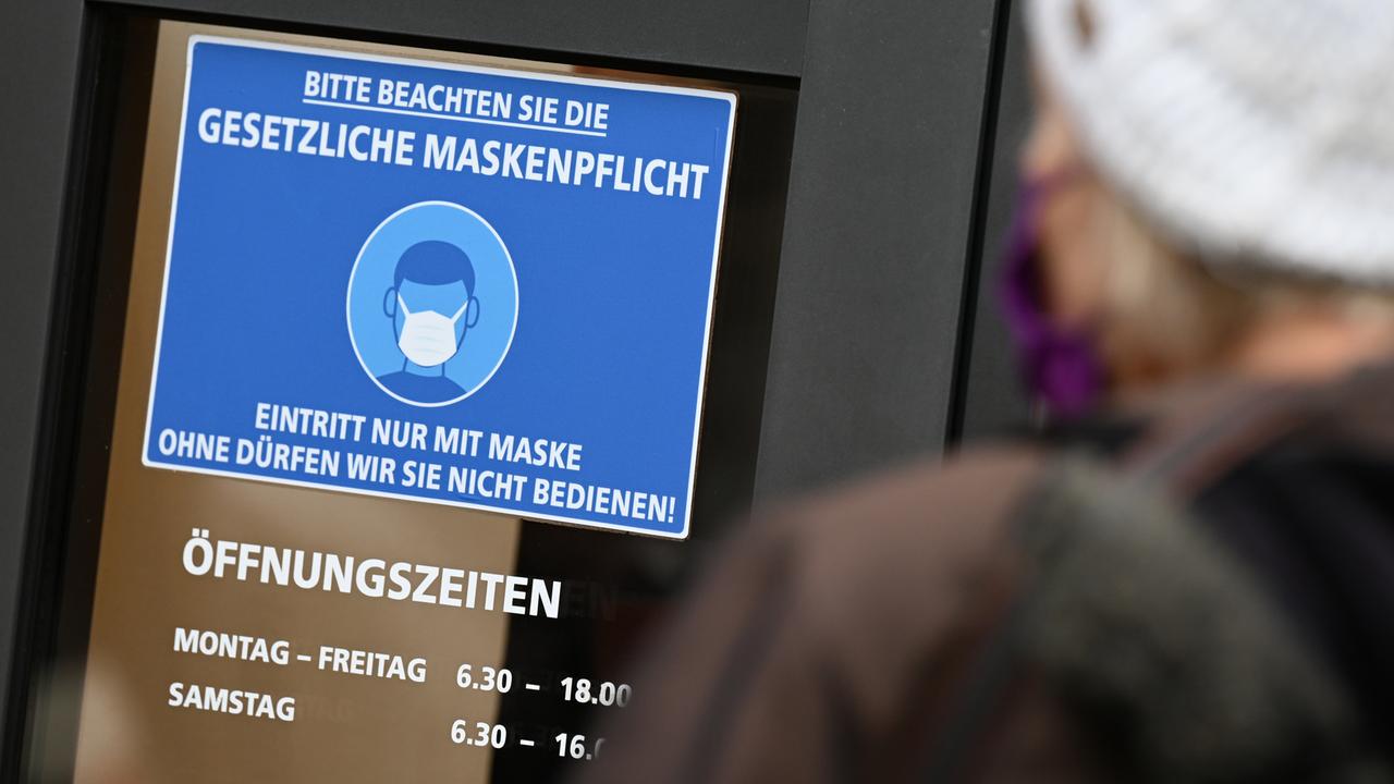 Ärzte fordern Beibehaltung der Maskenpflicht