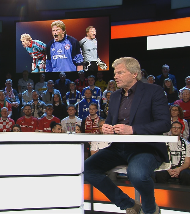 Moderator Sven Voss und Studiogast Oliver Kahn im aktuellen Sportstudio.