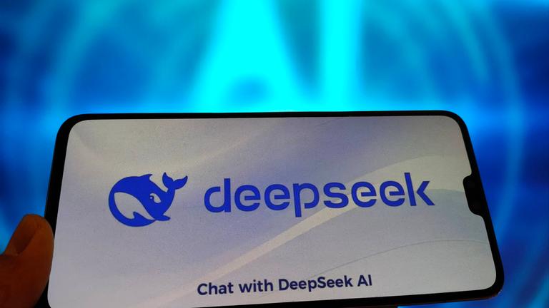 DeepSeek: Chinesisches KI-Modell löst Börsenbeben aus - ZDFheute