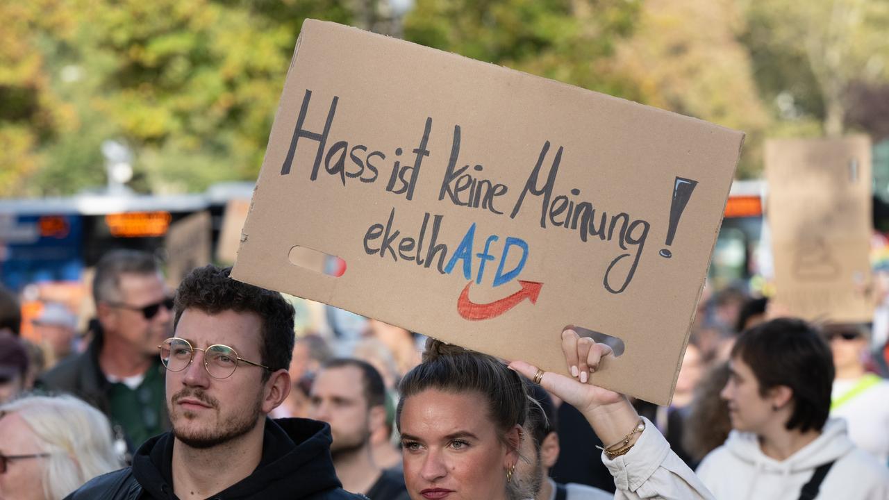 Geheimtreffen Mit AfD-Politikern: Demonstration Gegen Die AfD Und ...