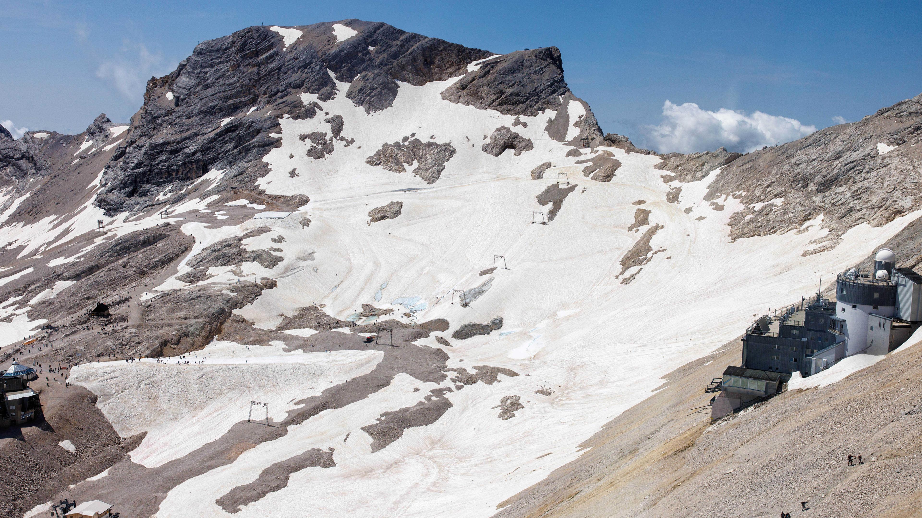 Einer der letzten vier deutschen Gletscher: Der Nördliche Schneeferner.