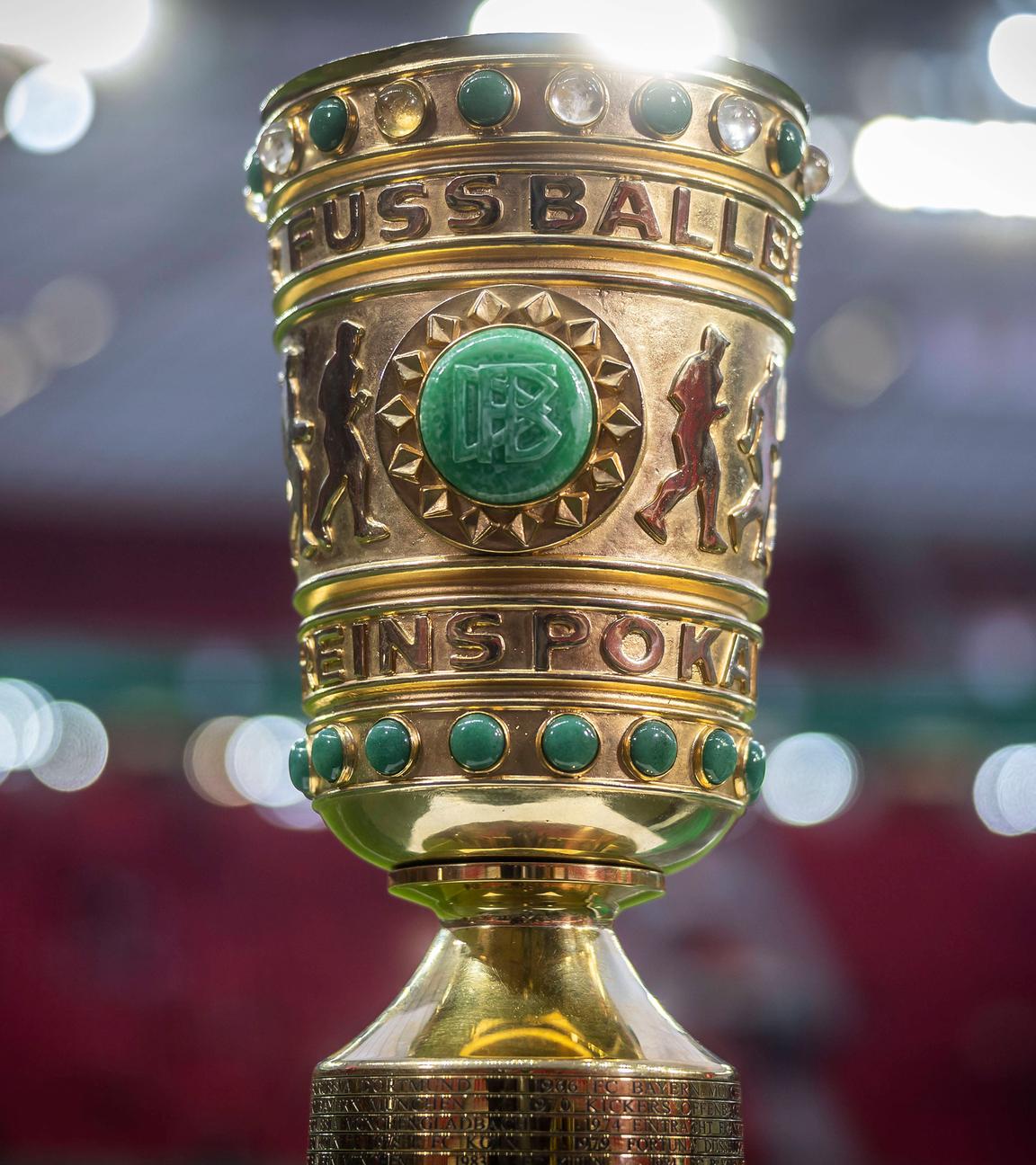 Bayer 04 Leverkusen gegen Fortuna Düsseldorf spielen um den Einzug ins DFB-Pokal-Finale.