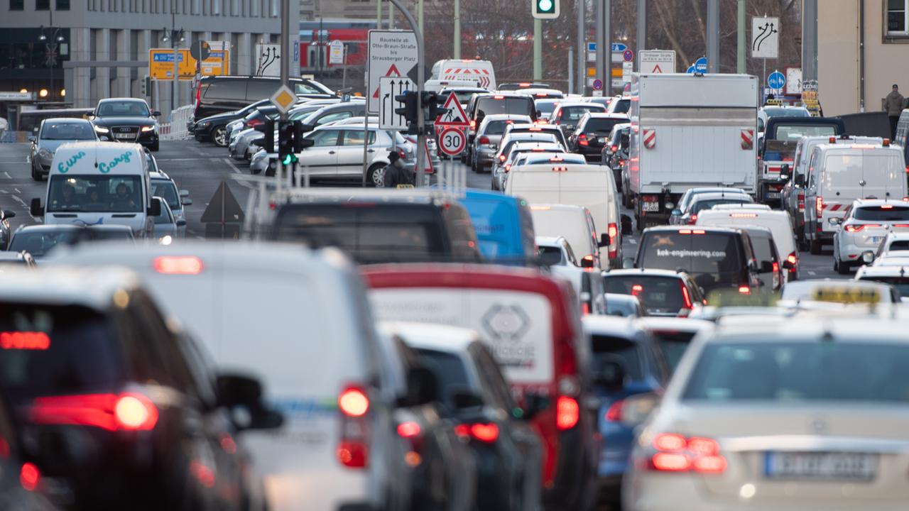 Autodichte in deutschen Städten legt zu