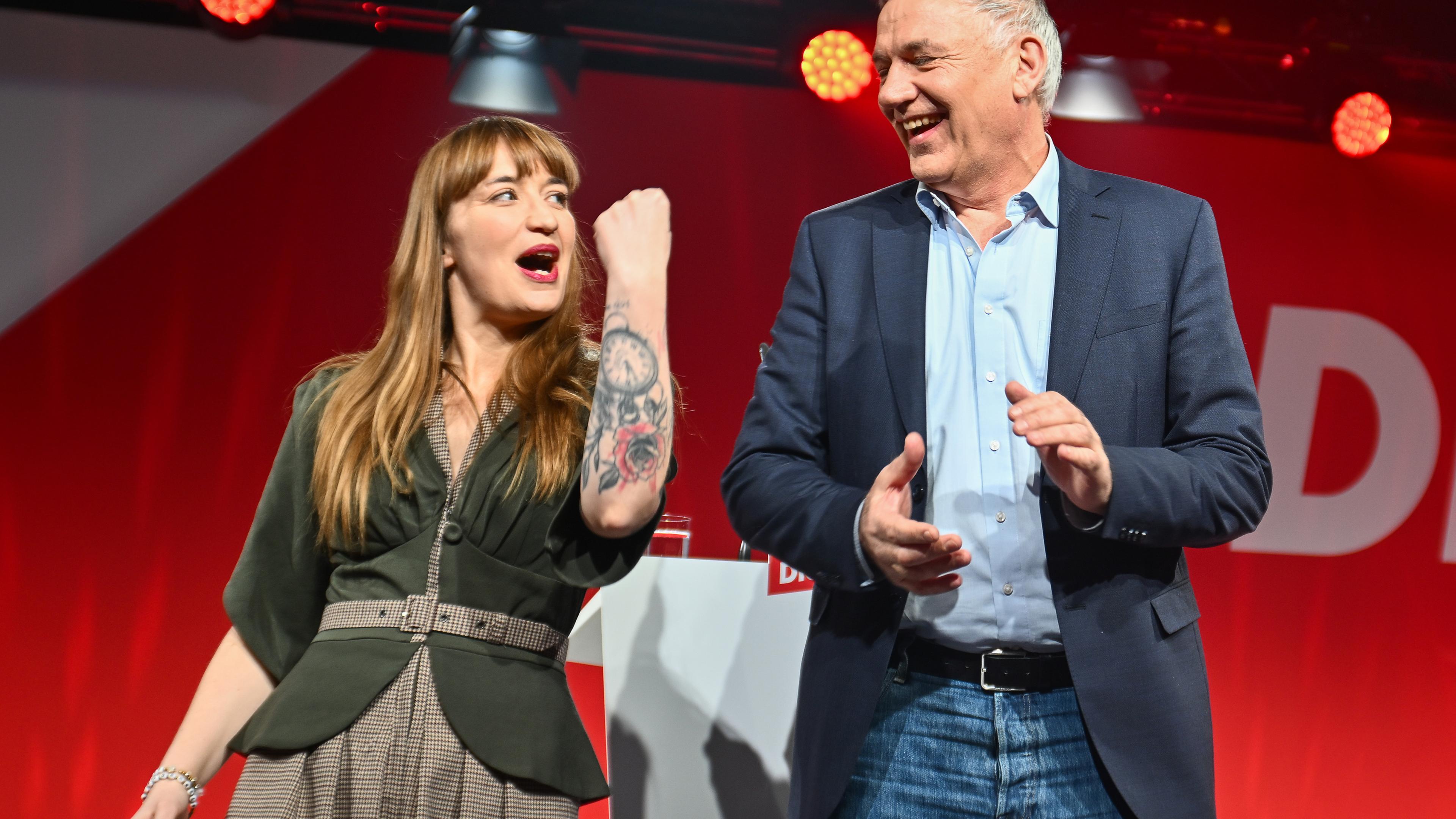 Heidi Reichinnek und Jan van Aken beim Bundesparteitag der Linken zur Bundestagswahl 2025