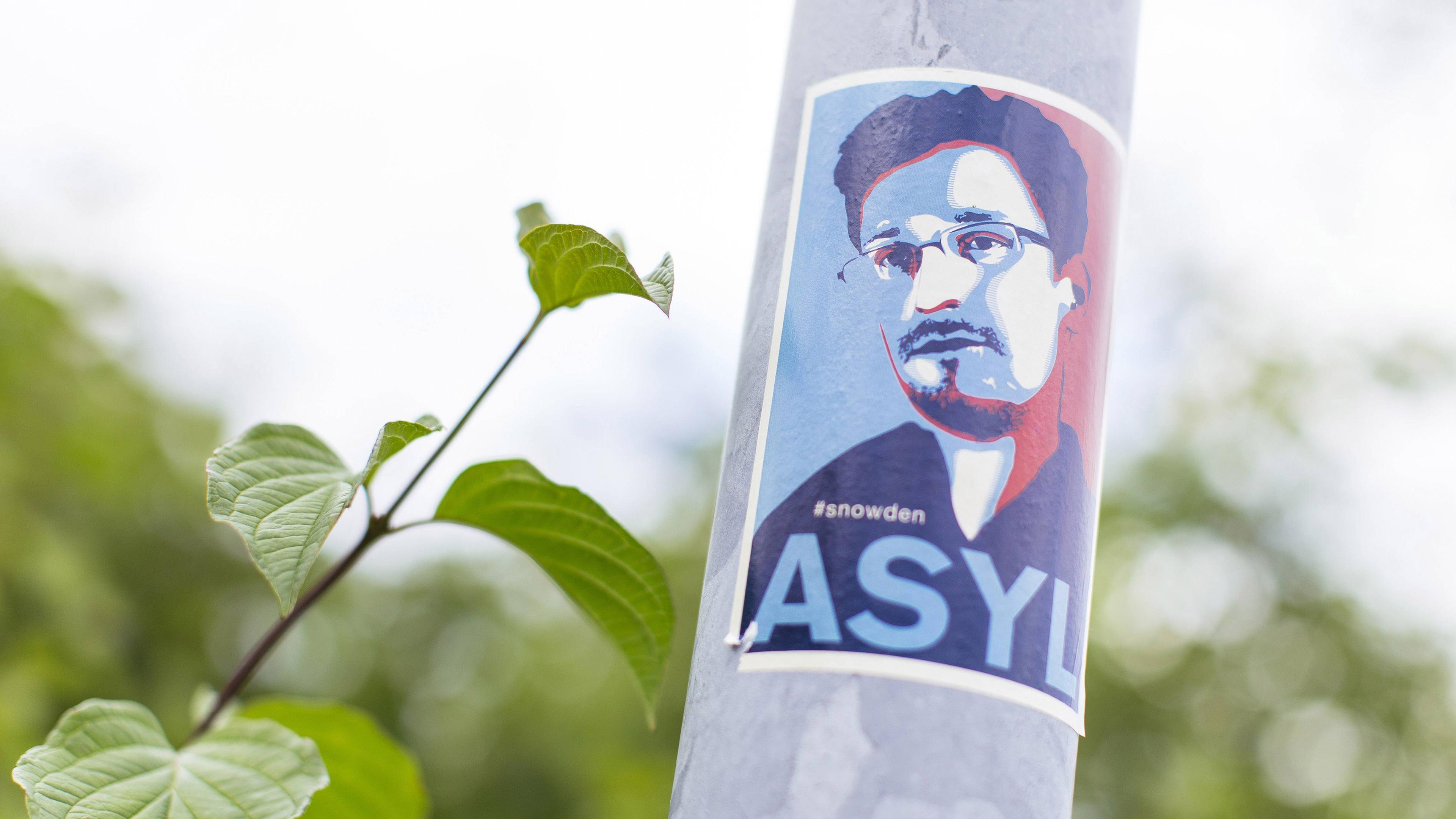 Edward Snowden Im Zdf Interview Us Regierung Halt Mich In Russland Fest Zdfheute
