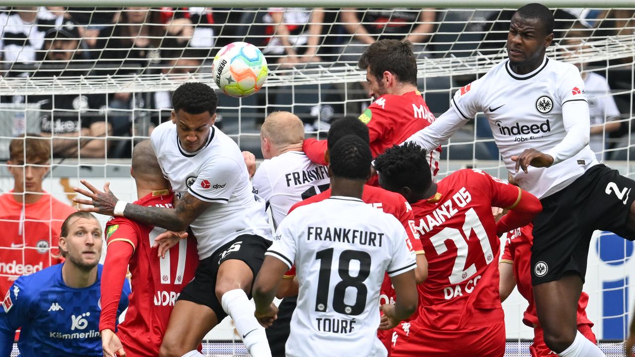 Frankfurt Lässt Mainz 05 Keine Chance | Bundesliga - Highlights ...