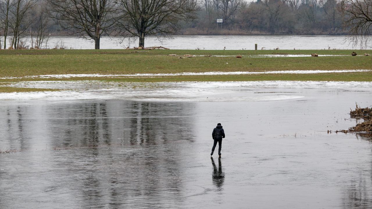 Nach Hochwasser: Frost Bringt Neue Probleme - ZDFheute