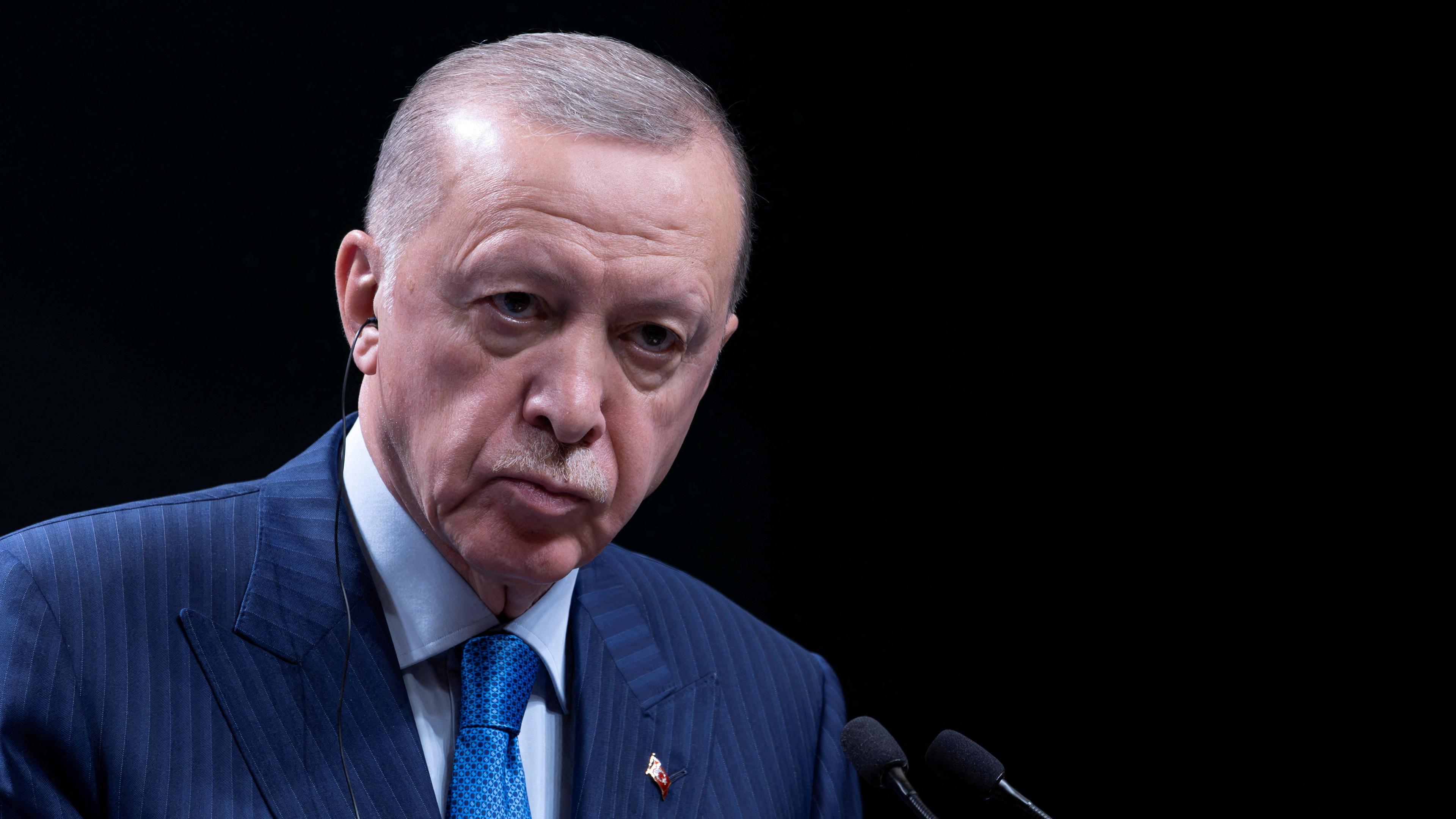 Der türkische Präsident Recep Tayyip Erdogan bei einer Pressekonferenz.