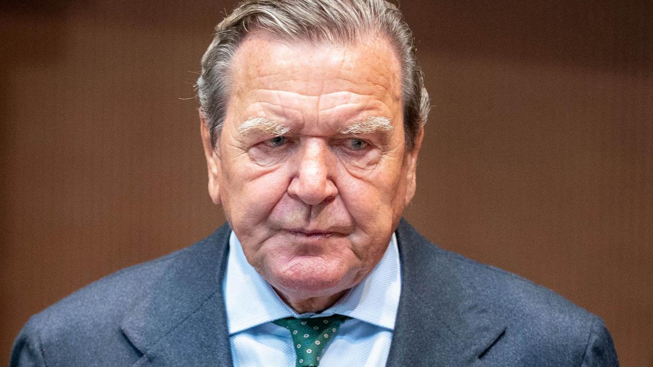 Gerhard Schröder Darf Endgültig In Der SPD Bleiben - ZDFheute