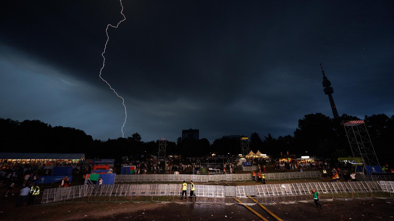 Unwetter: Gewittertief Mit Starkregen Zieht über Deutschland - ZDFheute