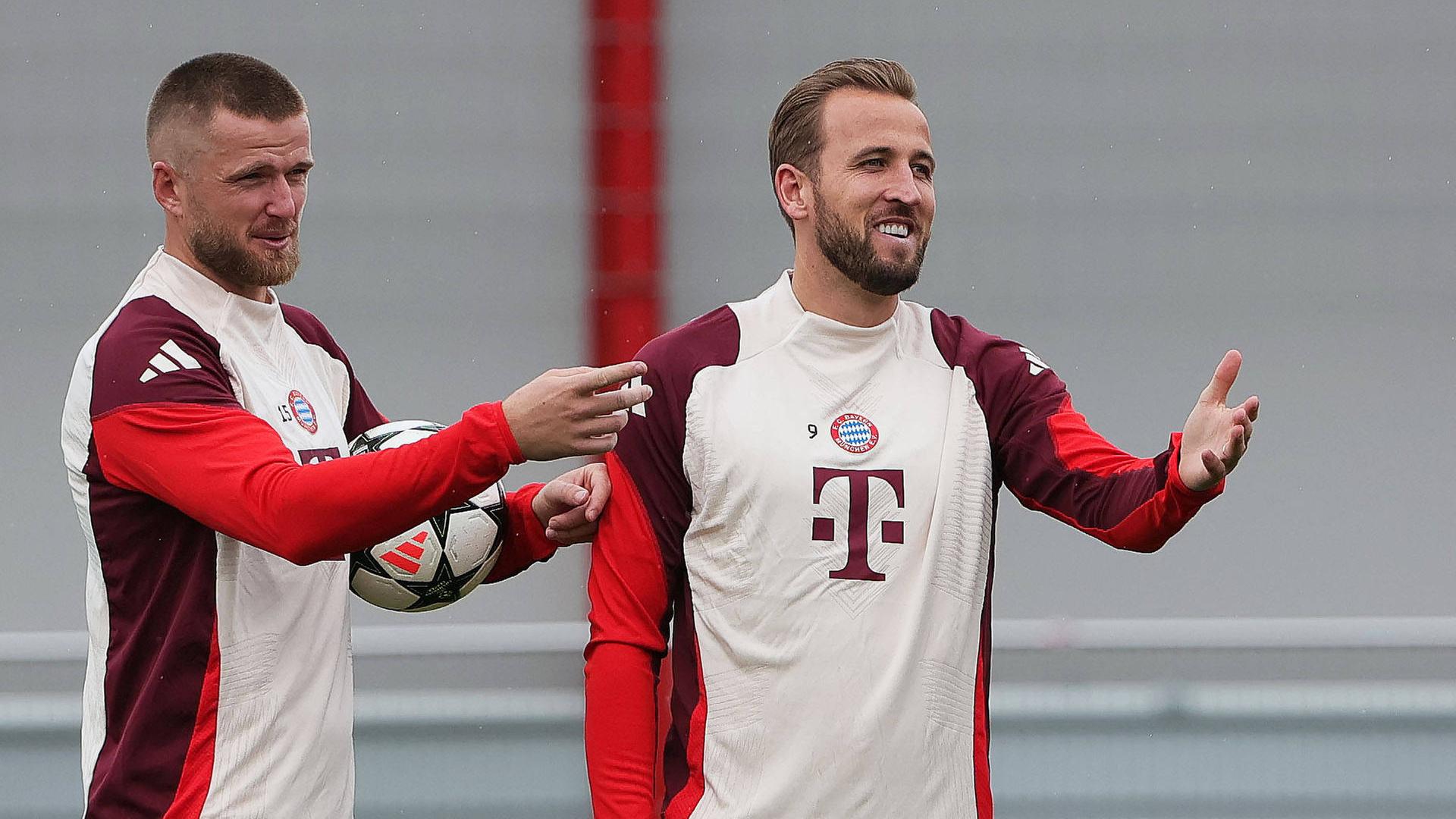 Harry Kane und Eric Dier unterhalten sich am 22. Oktober 2024 im Training des FC Bayern.